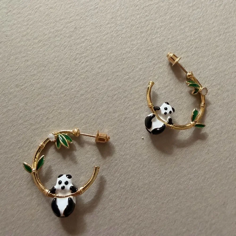 Gold Panda Earrings A1719